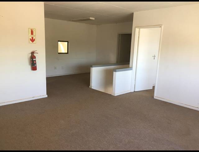 500M² FACTORY RENTED IN KILLARNEY GARDENS